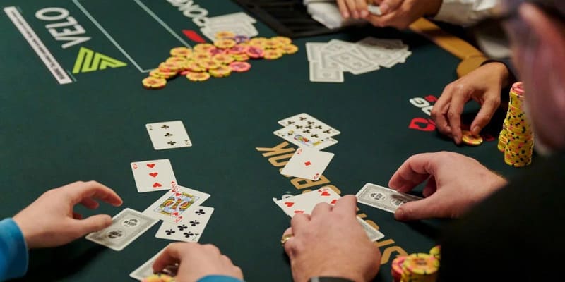 Giới thiệu sơ lược về game Poker đấu trí